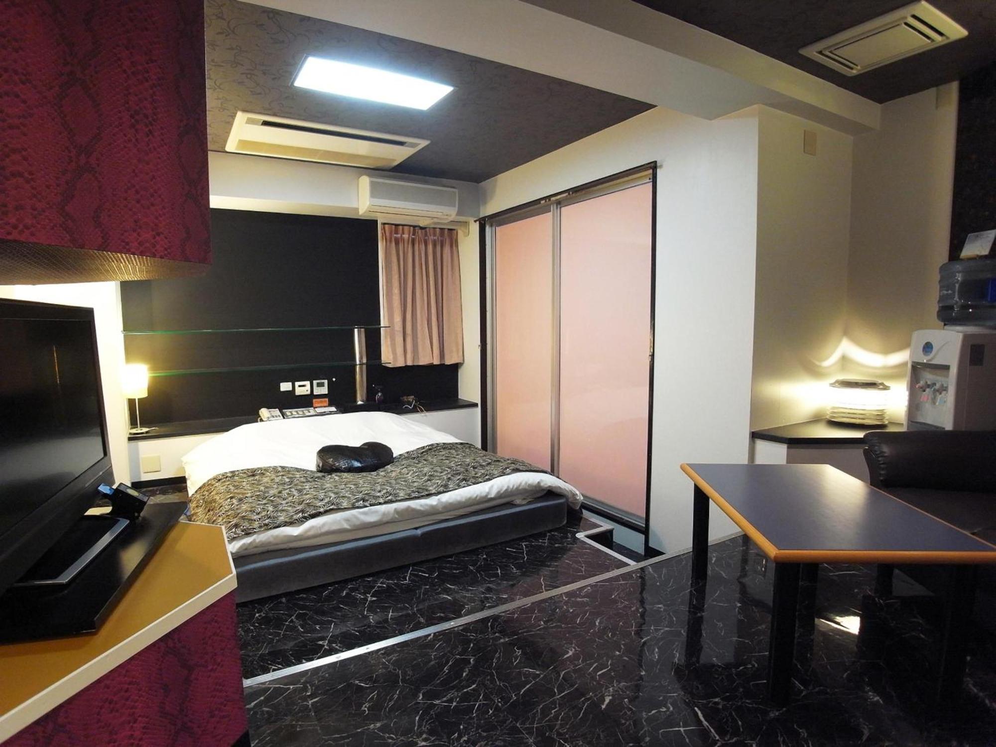 ホテル Tiger & Dragon 男塾ホテルグループ (Adults Only) Gifu Buitenkant foto